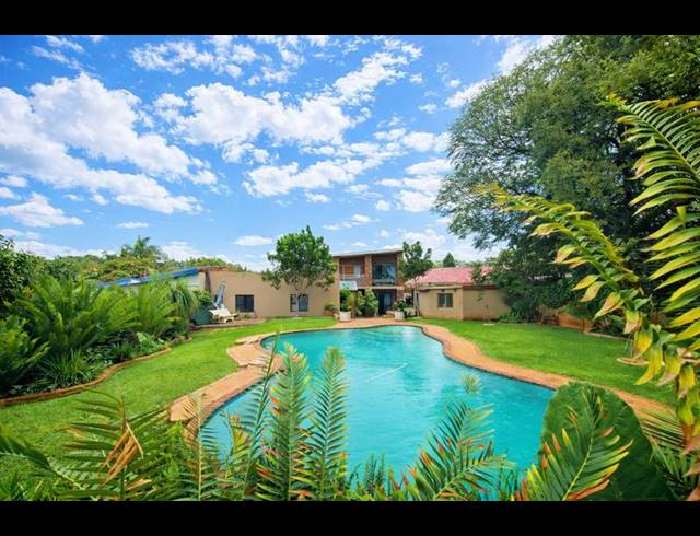 5 BEDROOM HOUSE FOR SALE IN CAPITAL PARK